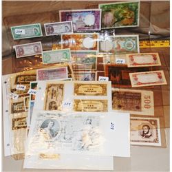 40 PIECES OF VINTAGE FOREIGN CURRENCY