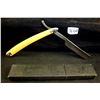 Image 2 : VINTAGE GERMAN STRAIGHT-EDGE RAZOR & HOLDER - BLADE IS STAMPED MADE IN GERMANY FOR R.H. HEGENER MINN