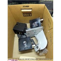 BOX: OPTICAL ACCESSORIES (print sequence:) 67444