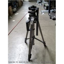 VANGUARD TRIPOD