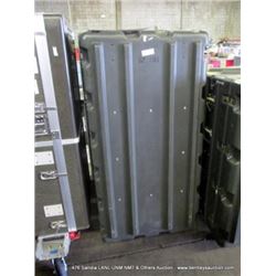 LARGE SHIPPING CRATE ON WHEELS (print sequence:) 67457