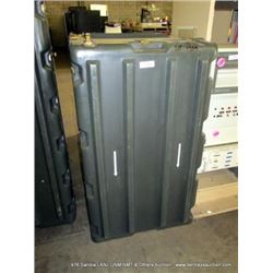 LARGE SHIPPING CRATE ON WHEELS (print sequence:) 67459