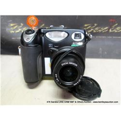 NIKON COOLPIX 5000 (print sequence:) 67595