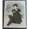 Image 1 : LIZA MINNELLI AUTOGRAPHED 8 x 10 B/W PHOTOGRAPH