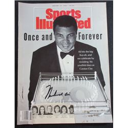 MUHAMMAD ALI AUTOGRAPHED SPORTS ILLUSTRATED 1992, NO COA