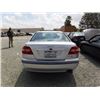Image 5 : 01 Volvo S40 4dr Sedan - T - `DRIVE