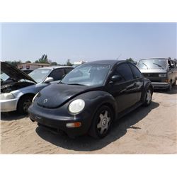 98 Volkswagen New Beetle 2 Dr STD Hatchback - T - RUN