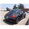 Image 4 : 98 Volkswagen New Beetle 2 Dr STD Hatchback - T - RUN