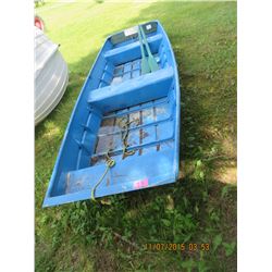 Blue boat 14 ft less engine