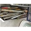 Image 2 : BIN OF CHISELS / PUNCHES - 2