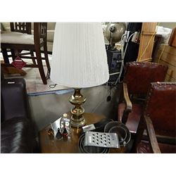 BRASS TABLE LAMP