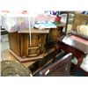 Image 2 : COFFEE AND END TABLE SET - 3 PC