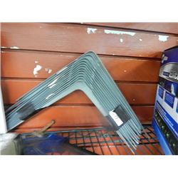 BUNDLE OF SHELVING BRACKETS