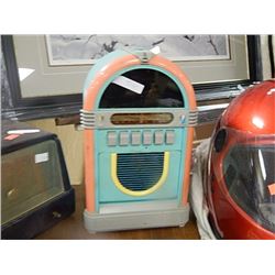 RETRO JUKE BOX, RADIO, CASSETTE PLAYER