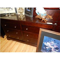 DRESSER - 8 DRAWER