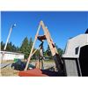 Image 1 : LADDER - WOOD - 4'