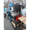 Image 2 : BAND SAW ON STAND