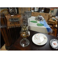 VINTAGE OIL LAMP