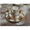 Image 1 : Royal Albert Old Country Roses 5 pc place setting x 8 settings = 40 pcs