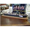 Image 1 : MODEL SHIP