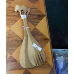 set of wooden salad spoons - 4 pc