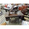 Image 1 : Singer treadle sewing machine