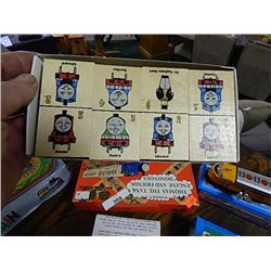 THOMAS THE TRAIN ENGINE AND FRIENDS - DOMINOS
