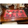 Image 1 : GIFT SET OF 8 DRAGONS & 8 HORSES - NEW