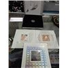 Image 1 : CANADA 1999-2000 MILLENIUM KEEPSAKE SET - 3 MINT STAMPS; 1 COIN = 4PC