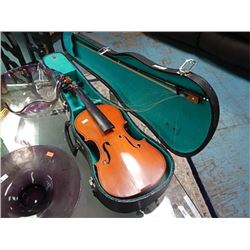 Violin w case