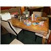 Image 4 : LARGE NEW DINING TABLE
