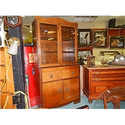 VINTAGE CHINA CABINET