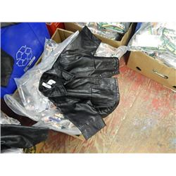 PLEATHER JACKET  GAP - KIDS - SZ 3-6 MONTHS