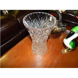 PIN WHEEL CHINA VASE
