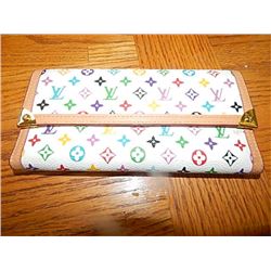 LOUIS VUITTON WHITE WALLET