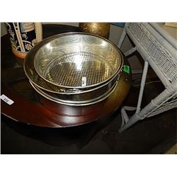 SET OF NEW SPRINGFORM PANS - SMALL, MEDIUM, LARGE = 3PCS