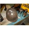 Image 1 : VINTAGE ARMY HELMET