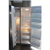 Image 2 : GE STAINLESS STEEL FRONT SIDE BY SIDE REFRIGERATOR WITH WATER AND ICE DISPENSOR