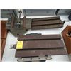 Image 1 : Machine Bed Tracks