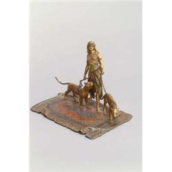 BERGMANN, Wien Orientalin mit 2 Panthern, Bronze, patiniert und farbig bemalt. Eine mit ori...