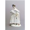 Image 1 : KÖNIGLICHE PORZELLANMANUFAKTUR BERLIN, Berlin Paul Scheurich Biedermeier-Dame, Porzellan...