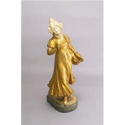 FRIEDRICH GOLDSCHEIDER, Wien Figur, Keramik. Heller Scherben, Sockel und Plinthe mit grüner...