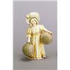 Image 1 : ALFRED STELLMACHER, Teplitz / Österreich Tischleuchte, Keramik. Heller Scherben, cremefarbe...