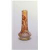 Image 1 : DAUM FRÈRES, NANCY Vase, farbloses Glas mit opalisierendem Innenüberfang, geätztes und mit...
