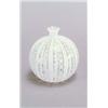 Image 1 : BAROVIER & TOSO, Murano Vase Filigrana, farbloses Glas. Zanfirico-Dekor von opakweißen, ver...