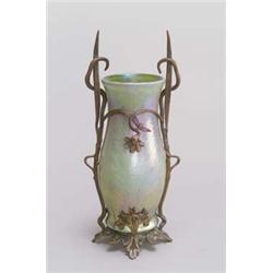 RINDSKOPF'S SÖHNE, Teplitz-Schönau Vase, farbloses Glas, Bronze. Grüner Außenüberfang, grün...