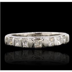 18KT White Gold 0.80ctw Diamond Ring