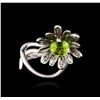 Image 1 : 14KT White Gold 1.10ct Peridot and Diamond Ring