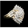 Image 2 : 10KT Two-Tone Gold 1.00ctw Diamond Ring