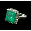 Image 2 : 14KT White Gold 12.76ct Emerald and Diamond Ring